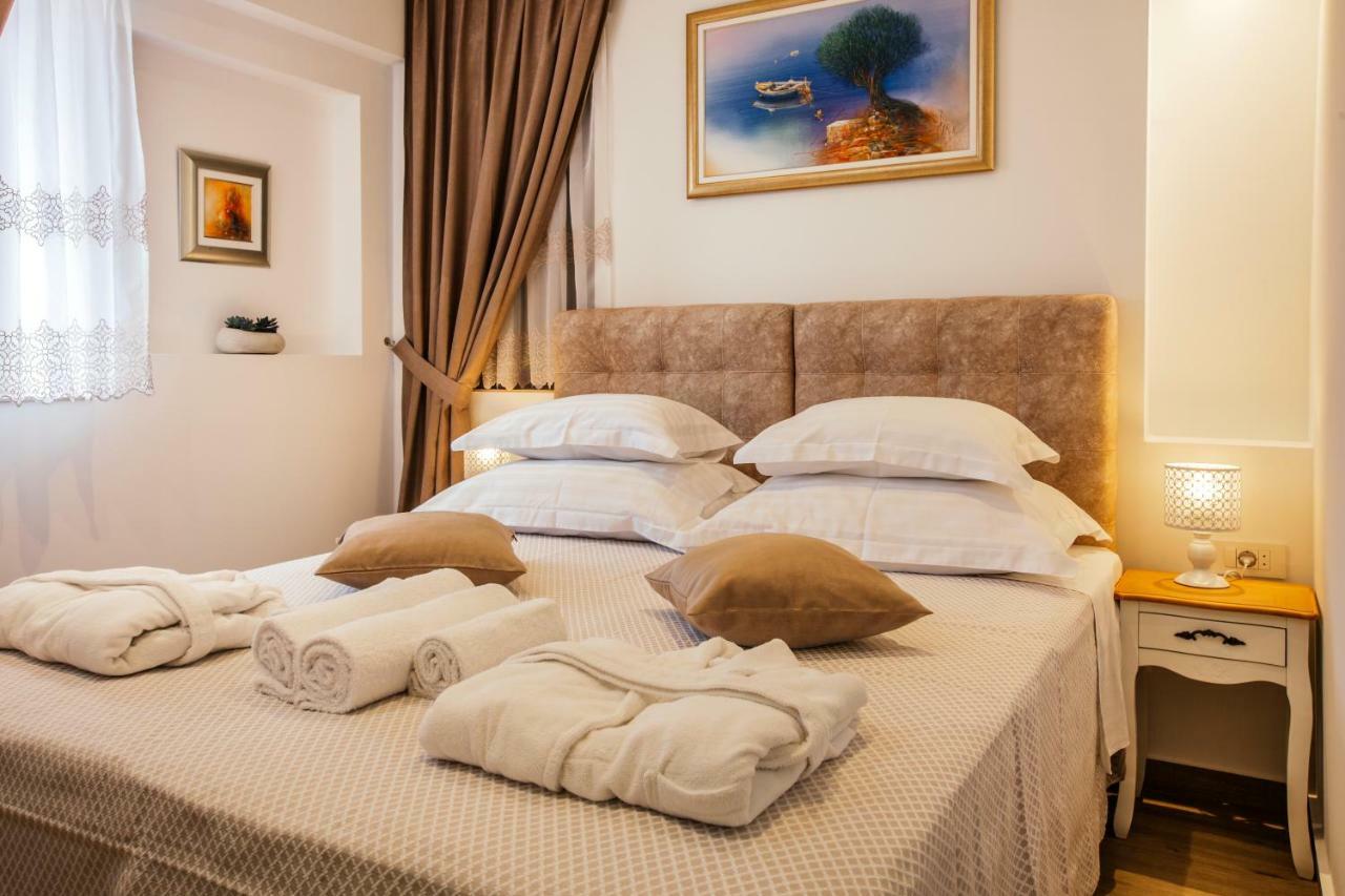 Heritage Hotel Dea Hvar Hvar Town Buitenkant foto