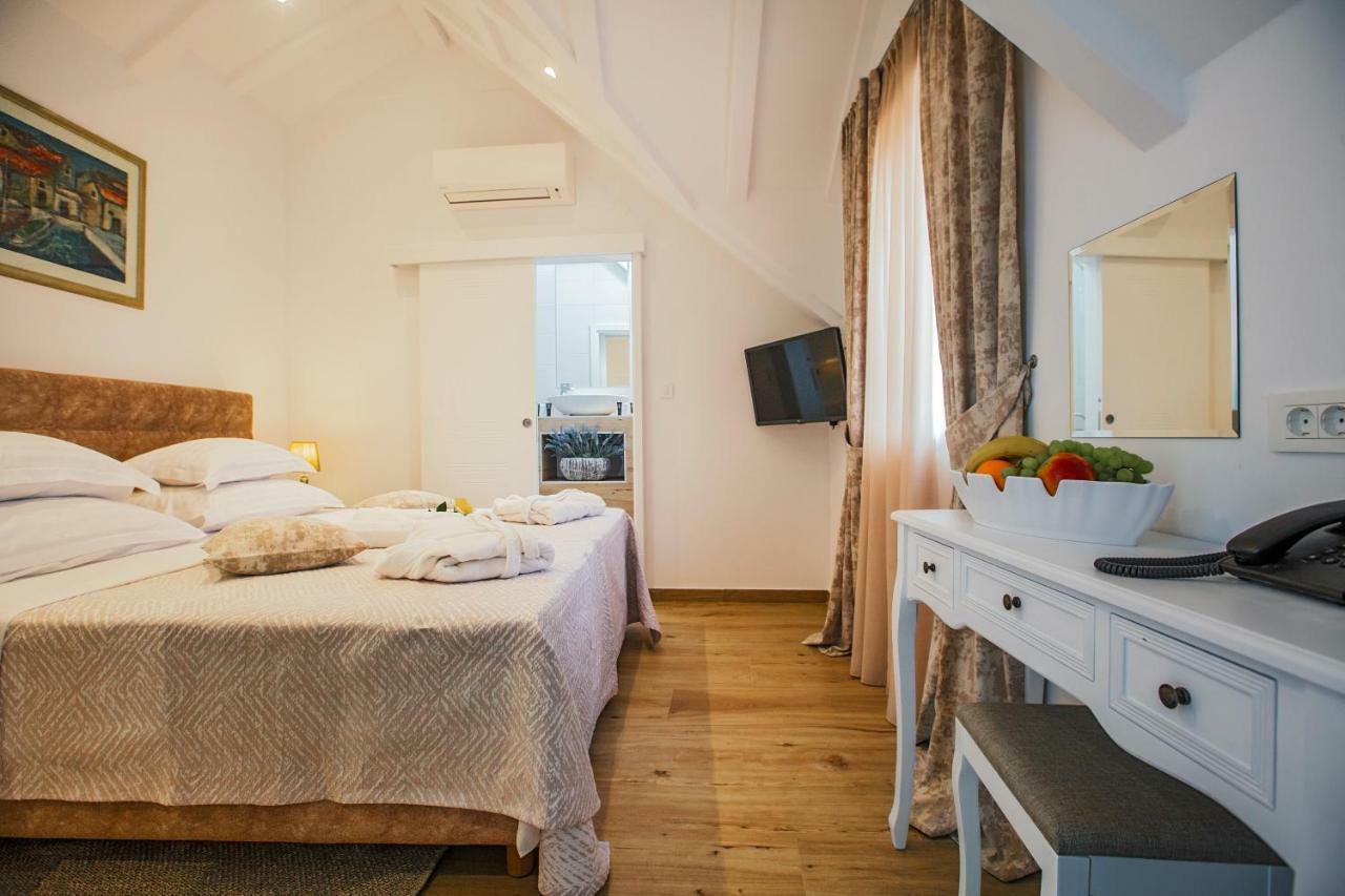 Heritage Hotel Dea Hvar Hvar Town Buitenkant foto