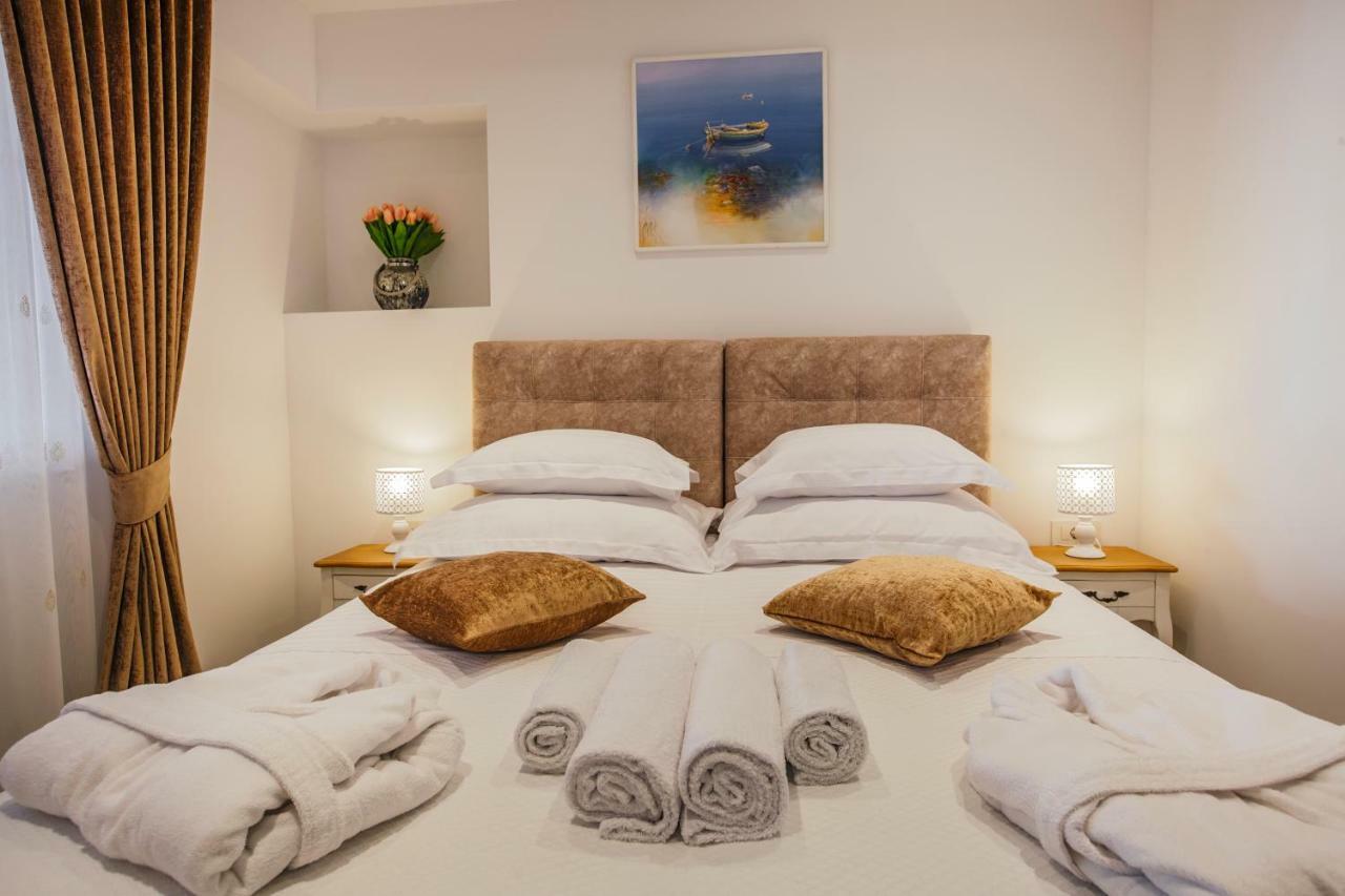Heritage Hotel Dea Hvar Hvar Town Buitenkant foto