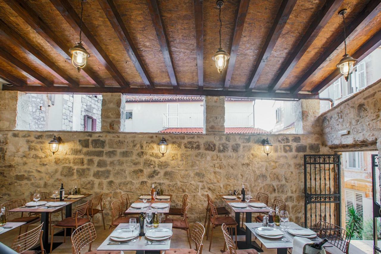 Heritage Hotel Dea Hvar Hvar Town Buitenkant foto